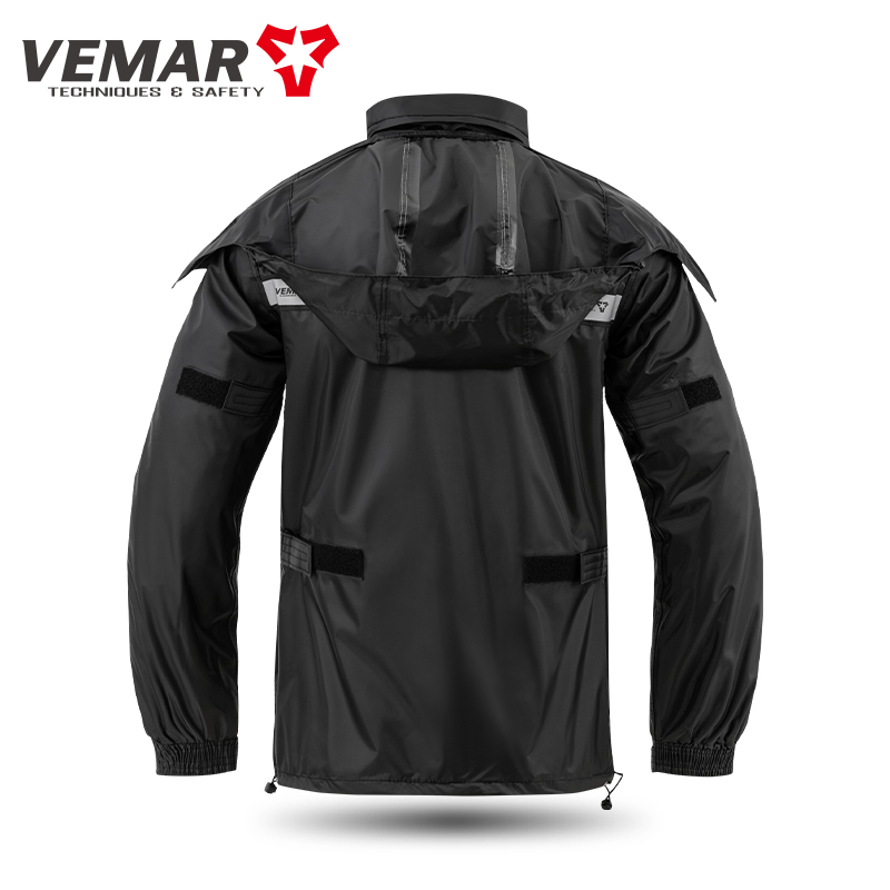 معدات واقية من المطر للدراجات  - مراجعة Cycling Rain Jacket Commute وسعره