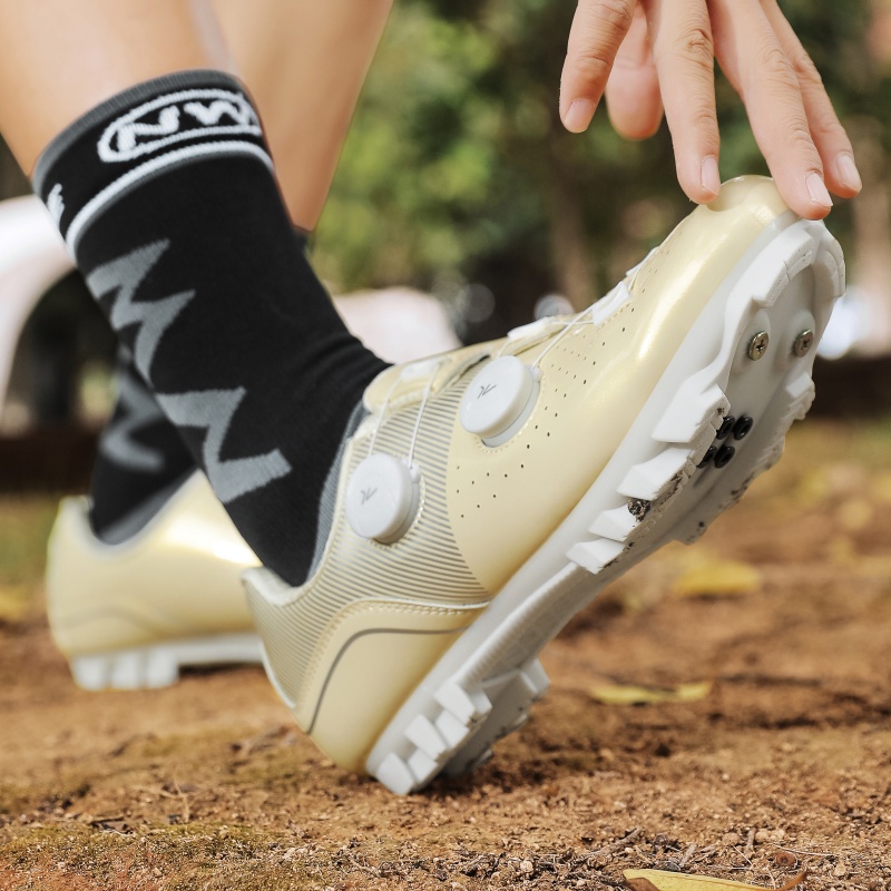 أحذية ركوب الدراجات الجبلية لل - مراجعة Cycling Commute Shoes وسعره